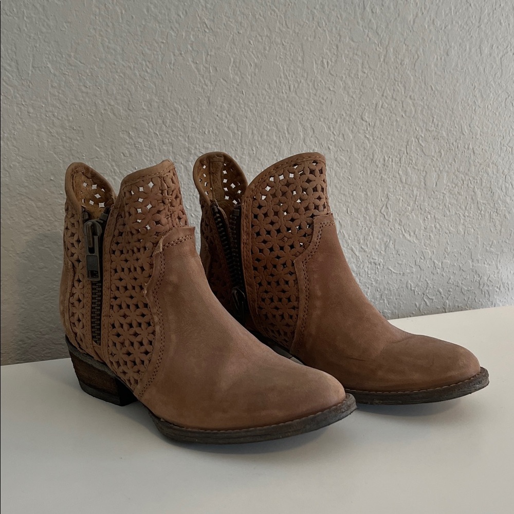 Circle G Brown Ankle Booties
